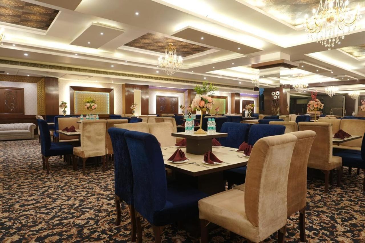 Click Hotel Kohinoor, Ludhiana Esterno foto